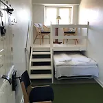 לינה וארוחת בוקר Den Gamle Arrest ריבה