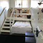 Den Gamle Arrest לינה וארוחת בוקר 3*