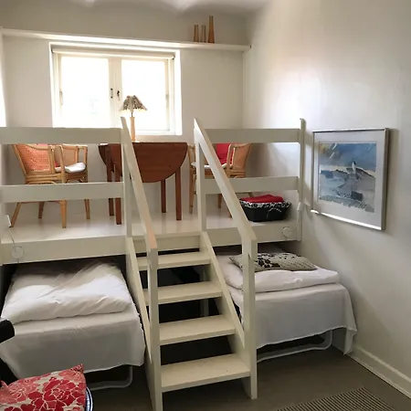 Den Gamle Arrest Bed & Breakfast