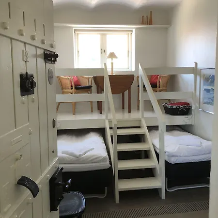 Den Gamle Arrest Bed & Breakfast