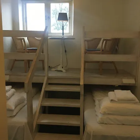 Bed & Breakfast Den Gamle Arrest 3*