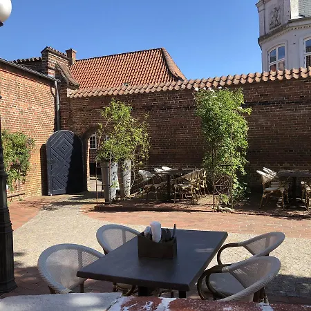 Bed & Breakfast Den Gamle Arrest