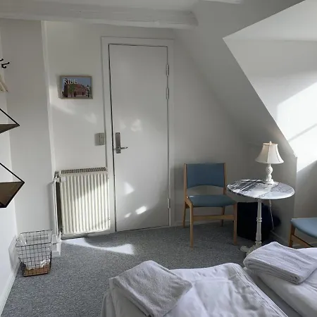 Bed & Breakfast Den Gamle Arrest