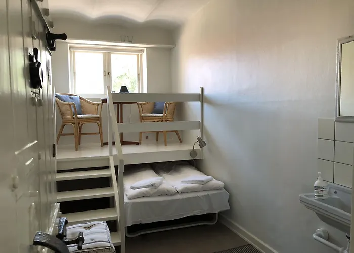 登亚姆勒阿莱斯特酒店 住宿加早餐酒店 里伯