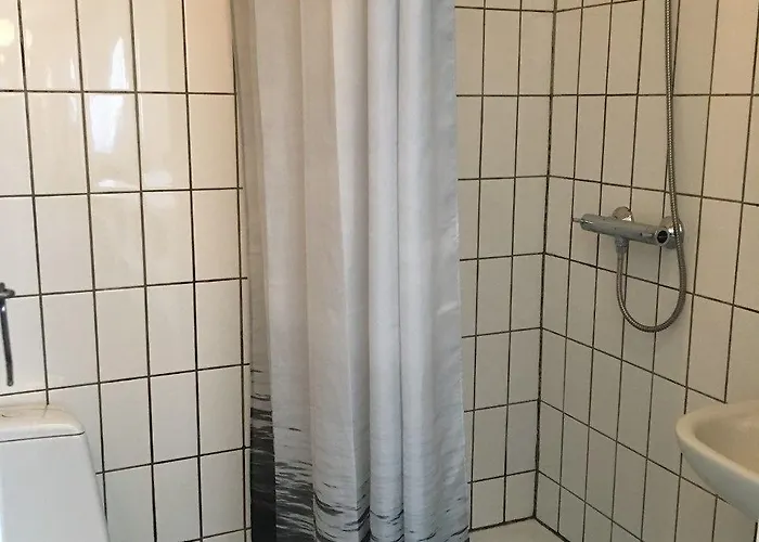 登亚姆勒阿莱斯特酒店 住宿加早餐酒店 里伯