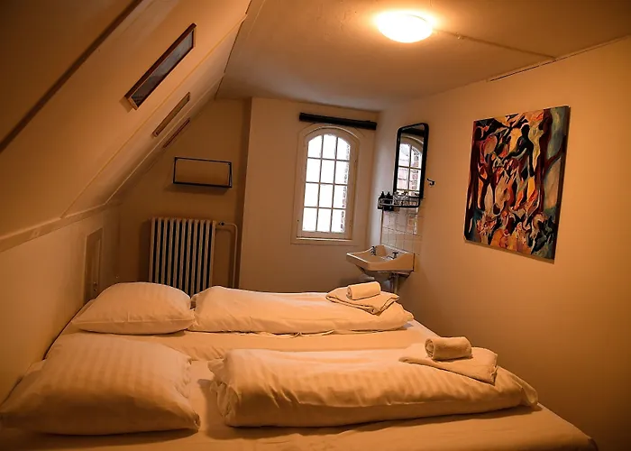 登亚姆勒阿莱斯特酒店 住宿加早餐酒店