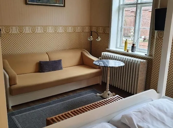 登亚姆勒阿莱斯特酒店 住宿加早餐酒店 3*