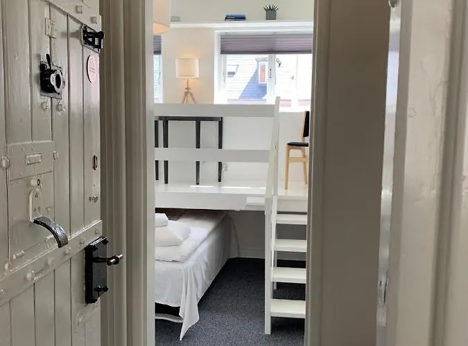 登亚姆勒阿莱斯特酒店